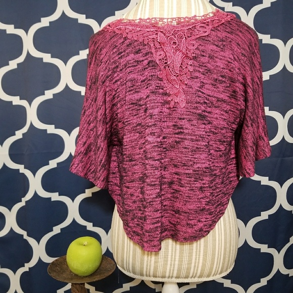 🌻🌺🌻ENERGIE CROP TOP!! - Picture 2 of 5